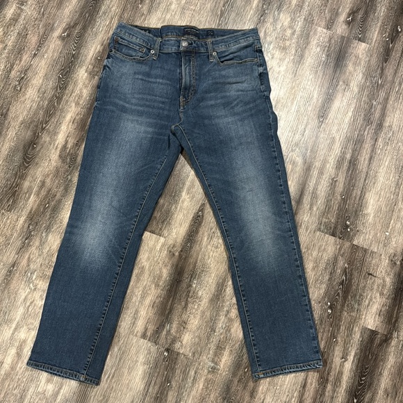 Lucky Brand jeans - Picture 4 of 4